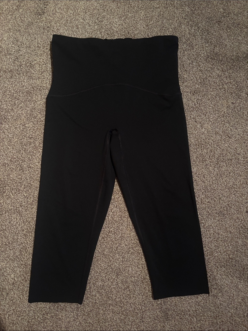 SPANX Booty Boost High-Waist Black Capri Leggings - Size 1X
